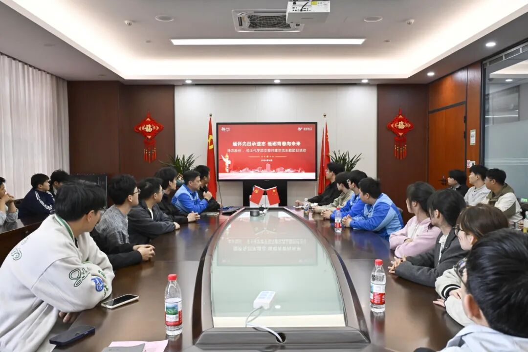 8117433fac4c48028bc657ba8c022427